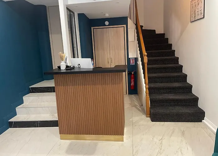 Hotel P.L.M.